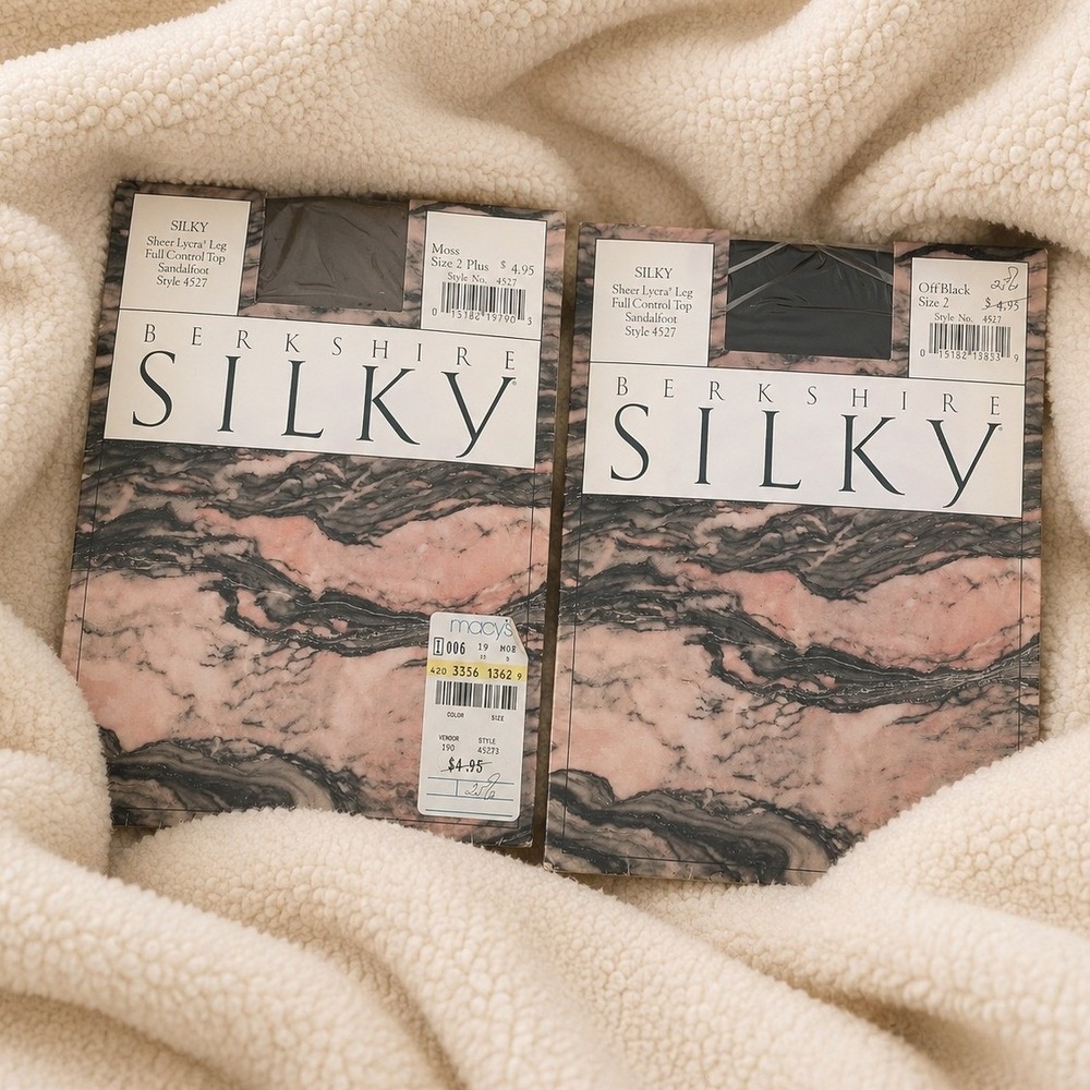 NWT Berkshire Silky Pantyhose Lot‎ 2 Pairs Control Top Sheer Size 2 & 2 Plus